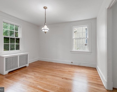 4215 Chesapeake Street Nw - Photo Thumbnail 13