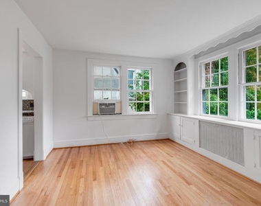 4215 Chesapeake Street Nw - Photo Thumbnail 7