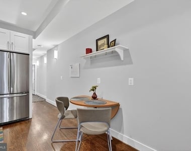 611 2nd Street Ne - Photo Thumbnail 6