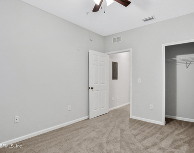 8241 Pelican Landing Road - Photo Thumbnail 20