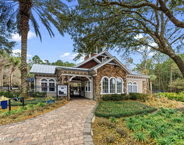 12301 Kernan Forest Boulevard - Photo Thumbnail 16