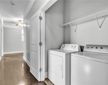 94 Lucy Street Se - Photo Thumbnail 23