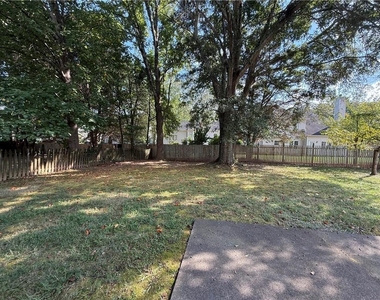 11295 Findley Chase Court - Photo Thumbnail 16