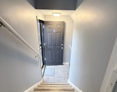 223 W 106th Street - Photo Thumbnail 11