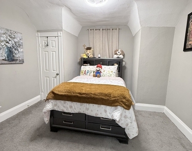 223 W 106th Street - Photo Thumbnail 16