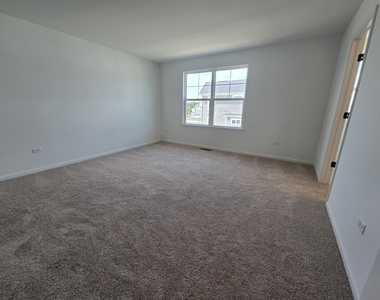 4509 Chelsea Manor Circle - Photo Thumbnail 10