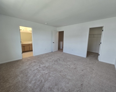 4509 Chelsea Manor Circle - Photo Thumbnail 11