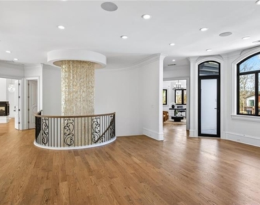 5320 Riverview Road Nw - Photo Thumbnail 28