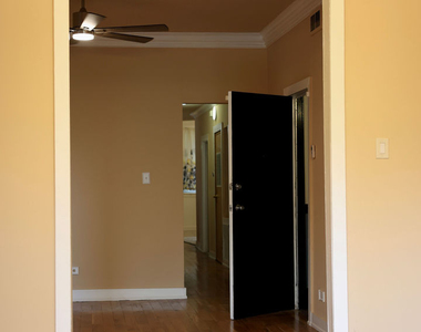 6110 S Kimbark Avenue - Photo Thumbnail 2