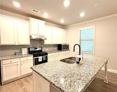 3235 Ivy Farm Path - Photo Thumbnail 12