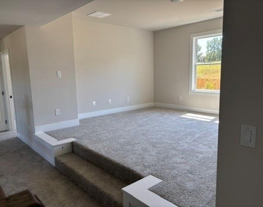 4255 Trinity Oaks Trail - Photo Thumbnail 10
