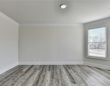 4255 Trinity Oaks Trail - Photo Thumbnail 2