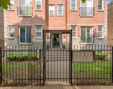 4850 S Champlain Avenue - Photo Thumbnail 1