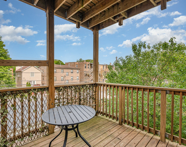4850 S Champlain Avenue - Photo Thumbnail 13