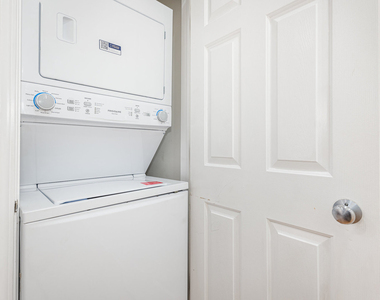 4850 S Champlain Avenue - Photo Thumbnail 10