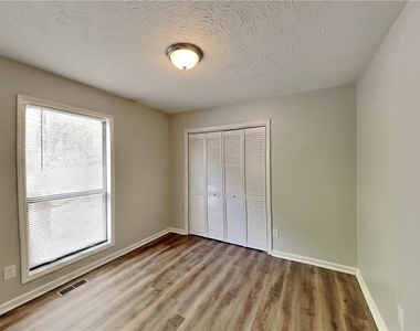 2664 Bomar Road - Photo Thumbnail 6