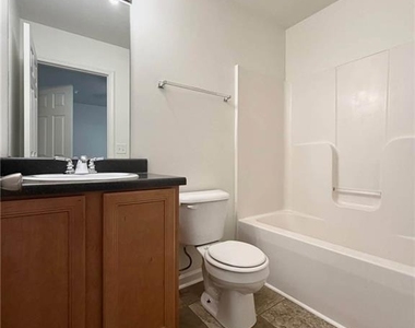 80 Cleves Way - Photo Thumbnail 7