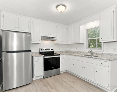 10140 Morris Drive Sw - Photo Thumbnail 2