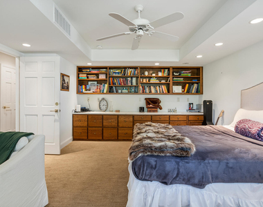 7 Greencroft Drive - Photo Thumbnail 25