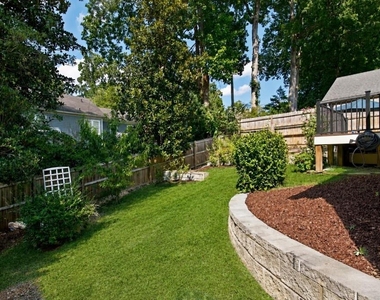 1113 Capital Club Circle Ne - Photo Thumbnail 33