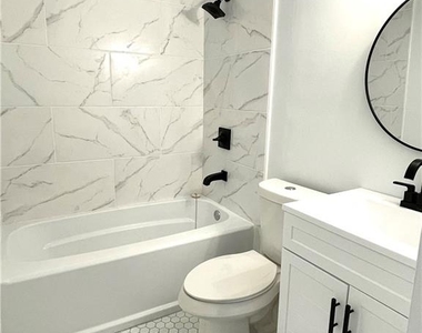359 Mimosa Drive - Photo Thumbnail 7