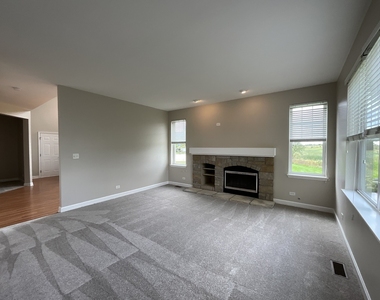 2835 Cattail Court - Photo Thumbnail 13
