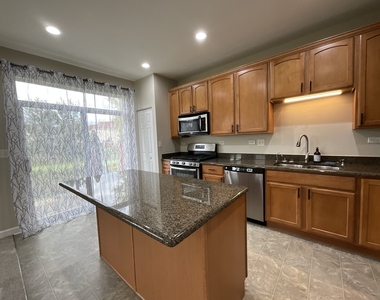 2835 Cattail Court - Photo Thumbnail 15