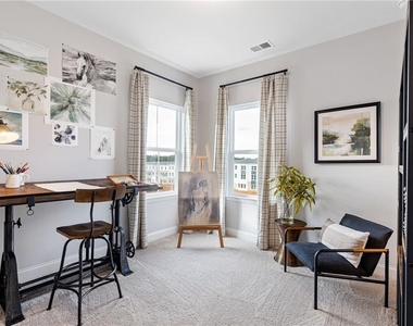605 Tiller Way - Photo Thumbnail 25