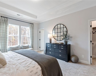 605 Tiller Way - Photo Thumbnail 8