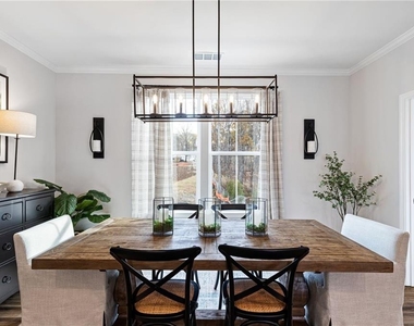 605 Tiller Way - Photo Thumbnail 2