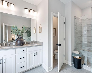 605 Tiller Way - Photo Thumbnail 10