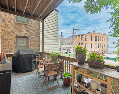 926 W Barry Avenue - Photo Thumbnail 14