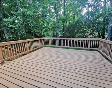 250 Sheringham Drive - Photo Thumbnail 7