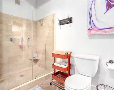 659 Auburn Avenue Ne - Photo Thumbnail 19