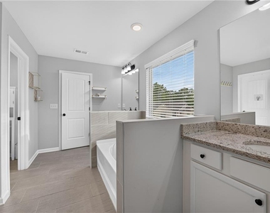 4903 Elm Leaf Drive Sw - Photo Thumbnail 17