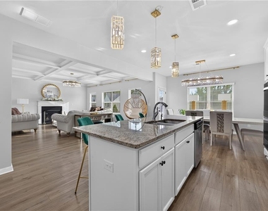 4903 Elm Leaf Drive Sw - Photo Thumbnail 6