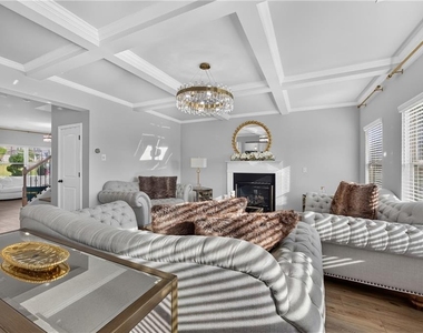 4903 Elm Leaf Drive Sw - Photo Thumbnail 2