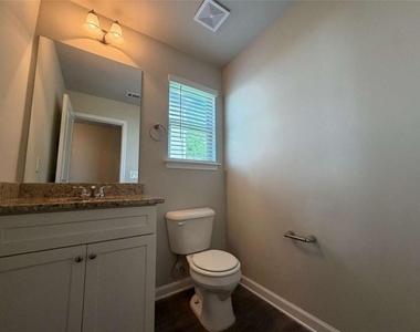 313 Nutwood Trace - Photo Thumbnail 6