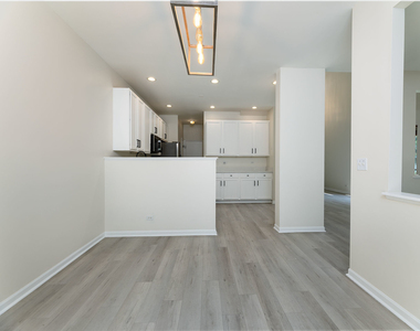 311 Abington Woods Drive - Photo Thumbnail 12