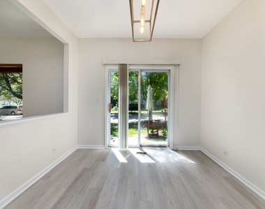 311 Abington Woods Drive - Photo Thumbnail 11