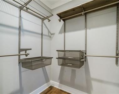 349 Altoona Place - Photo Thumbnail 18