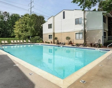 1516 Wingate Way - Photo Thumbnail 23