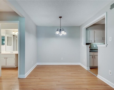 1516 Wingate Way - Photo Thumbnail 3