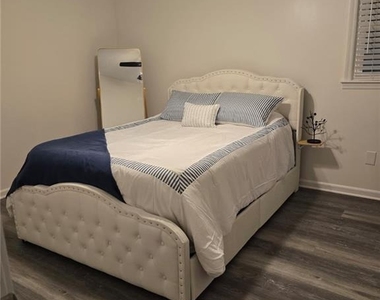 4675 Lincoln Way Sw - Photo Thumbnail 11