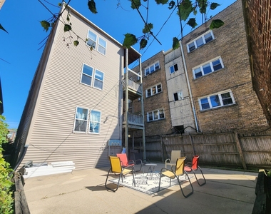 6210 N Francisco Avenue - Photo Thumbnail 18