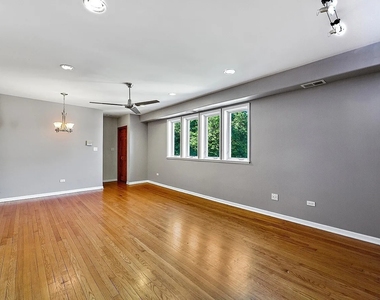 125 Callan Avenue - Photo Thumbnail 4