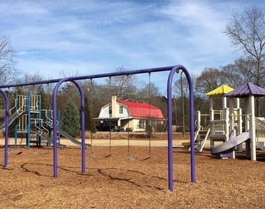 69 Stanley Drive - Photo Thumbnail 32