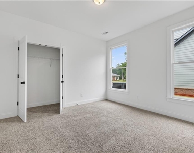 69 Stanley Drive - Photo Thumbnail 19