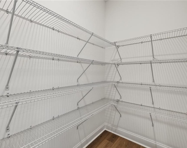 69 Stanley Drive - Photo Thumbnail 9
