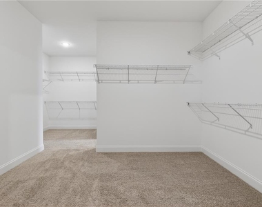 69 Stanley Drive - Photo Thumbnail 12